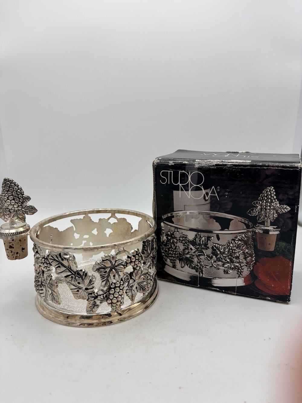 Studio Nova Silver Grapevine Figural Bottle Stopper Set 2pc Metal Cork